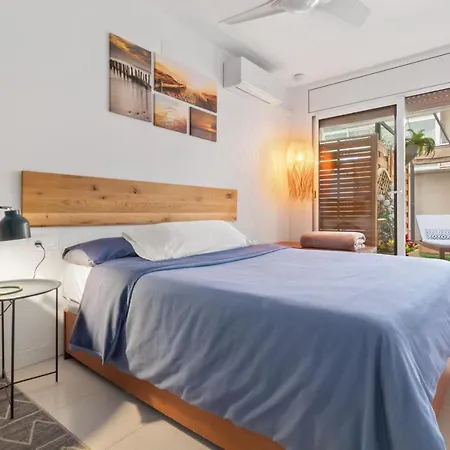 Apartment Big Privat Terrace Free Parking *