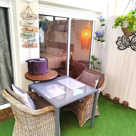Big Privat Terrace Free Parking Apartment *